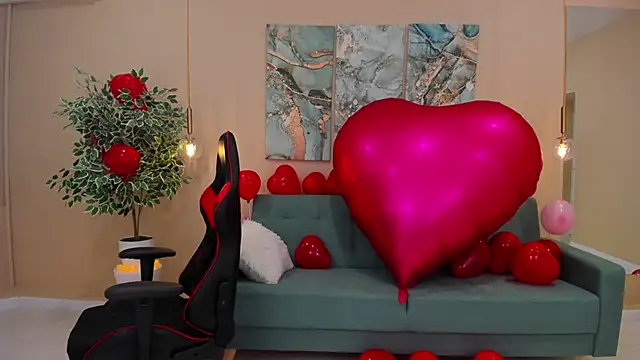 Snapshot of AnneCurtis chatting on 02/14/25, 03:36 AnneCurtis online show from 02/14/25, 03:36