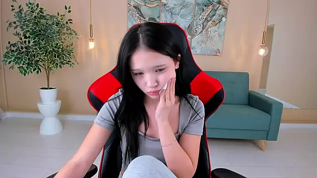 Snapshot of AnneCurtis chatting on 03/01/25, 12:34 AnneCurtis online show from 03/01/25, 12:34