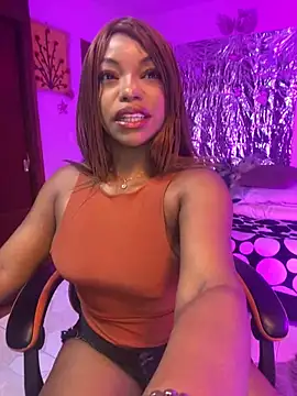 SaraYedid17 online show from 04/01/26, 11:33