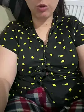 Snapshot of haskadin chatting on 03/20/25, 07:35 haskadin online show from 03/20/25, 07:35