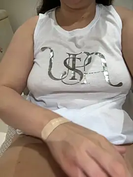 Snapshot of haskadin chatting on 09/18/25, 08:33 haskadin online show from 09/18/25, 08:33