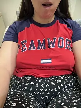 Snapshot of haskadin chatting on 10/12/25, 07:02 haskadin online show from 10/12/25, 07:02