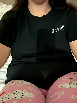 Snapshot of haskadin chatting on 10/28/25, 02:53 haskadin online show from 10/28/25, 02:53