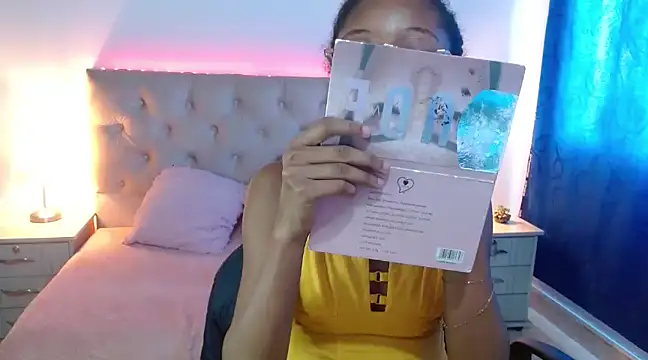 LITTLEDOLLHOT online show from 02/03/25, 07:52