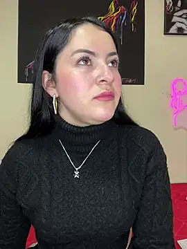 Emmie Hot online show from 03/03/25, 12:05