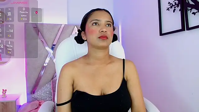 Sophia waalker  1 online show from 01/22/25, 11:01