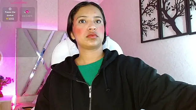 Sophia waalker  1 online show from 01/29/25, 12:24