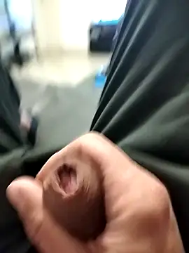 Snapshot of arveia chatting on 03/22/26, 05:49 arveia online show from 03/22/26, 05:49