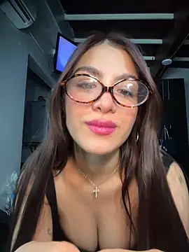 Snapshot of thompsonabella666 chatting on 03/07/26, 05:26 thompsonabella666 online show from 03/07/26, 05:26