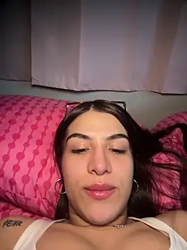 Snapshot of thompsonabella666 chatting on 03/08/26, 05:33 thompsonabella666 online show from 03/08/26, 05:33