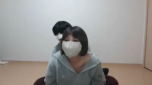 Snapshot of outi_de_sex chatting on 01/21/25, 12:18 outi de sex online show from 01/21/25, 12:18