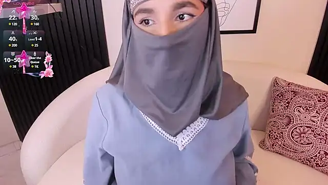 Ayha khalaf online show from 03/11/25, 06:43