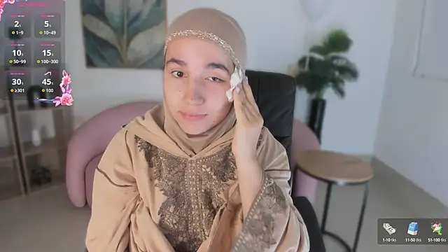 Ayha khalaf online show from 09/15/25, 02:00