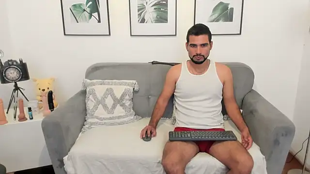 luxurycoupl online show from 03/08/25, 03:28