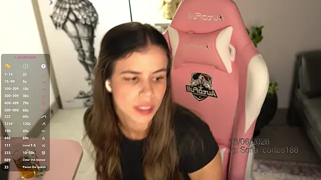 tatiana  cortes18 online show from 06/04/26, 01:11