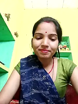 Bhuvi Bedi online show from 02/15/25, 04:58