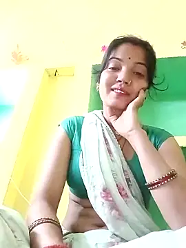 Bhuvi Bedi online show from 02/27/25, 11:04