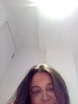 HotHornyEmmaX online show from 02/01/25, 03:50