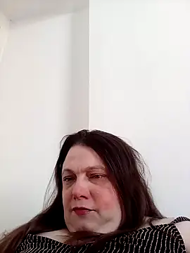 HotHornyEmmaX online show from 03/02/25, 10:24