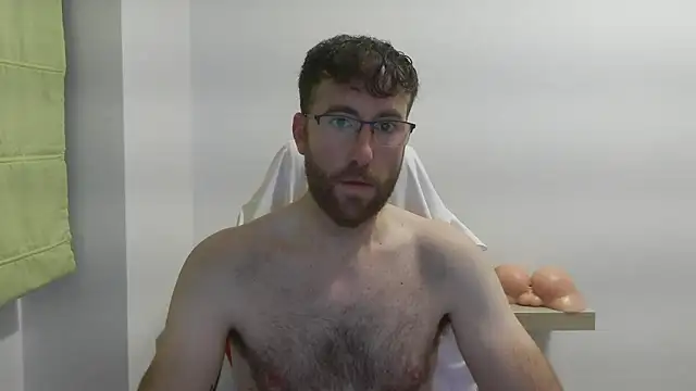 Snapshot of machohiberiko chatting on 01/09/26, 04:43 machohiberiko online show from 01/09/26, 04:43