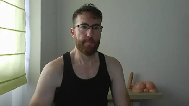 Snapshot of machohiberiko chatting on 01/18/26, 09:24 machohiberiko online show from 01/18/26, 09:24