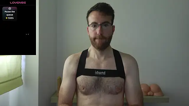 Snapshot of machohiberiko chatting on 02/08/26, 09:02 machohiberiko online show from 02/08/26, 09:02