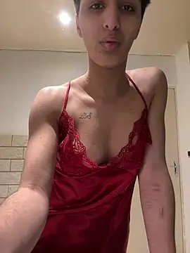 Snapshot of shay212 chatting on 01/19/25, 04:36 shay212 online show from 01/19/25, 04:36