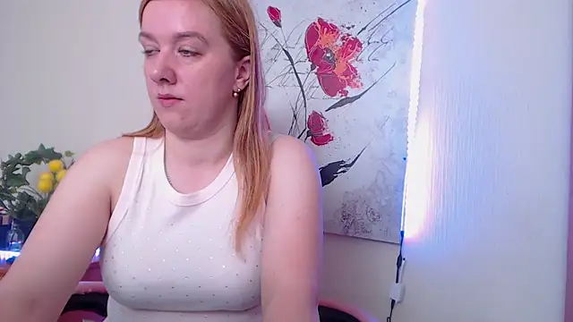 Snapshot of MarthaSimons chatting on 06/09/26, 04:13 MarthaSimons online show from 06/09/26, 04:13