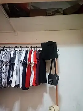 LuisMex1998 online show from 02/05/26, 09:41