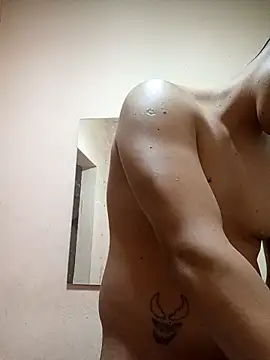 LuisMex1998 online show from 03/04/26, 01:39