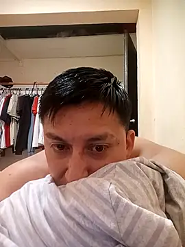 LuisMex1998 online show from 04/09/26, 10:31