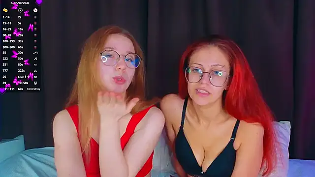 Snapshot of MarjorieBrown chatting on 10/27/25, 07:29 MarjorieBrown online show from 10/27/25, 07:29