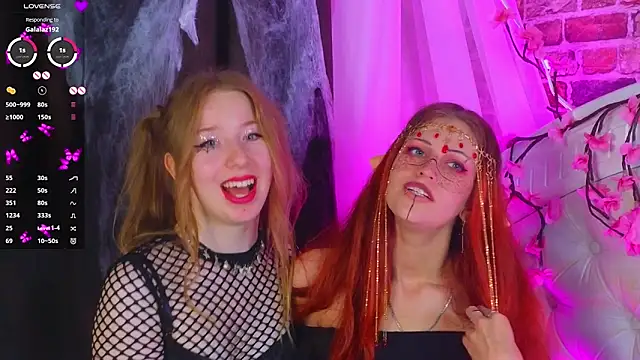 Snapshot of MarjorieBrown chatting on 10/31/25, 08:54 MarjorieBrown online show from 10/31/25, 08:54