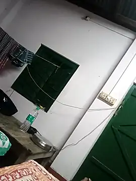 Snapshot of Raj41 chatting on 09/13/25, 04:40 Raj41 online show from 09/13/25, 04:40