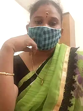 Snapshot of Tamil_Aathira chatting on 02/12/25, 04:44 Tamil Aathira online show from 02/12/25, 04:44