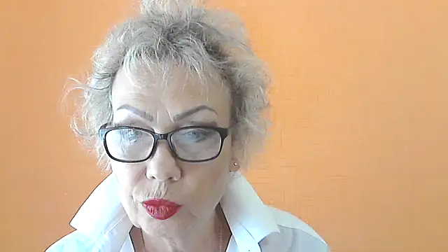 Snapshot of NessyJenixs chatting on 09/14/25, 06:45 NessyJenixs online show from 09/14/25, 06:45