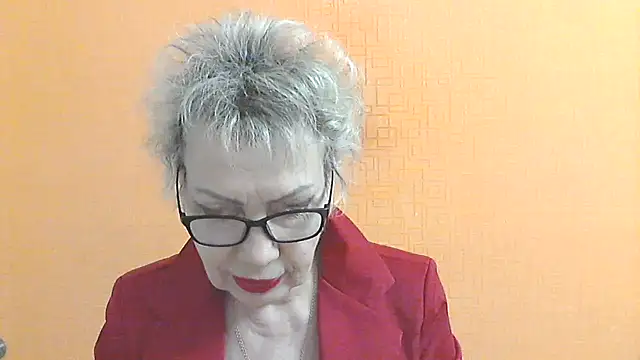 Snapshot of NessyJenixs chatting on 02/16/26, 02:46 NessyJenixs online show from 02/16/26, 02:46