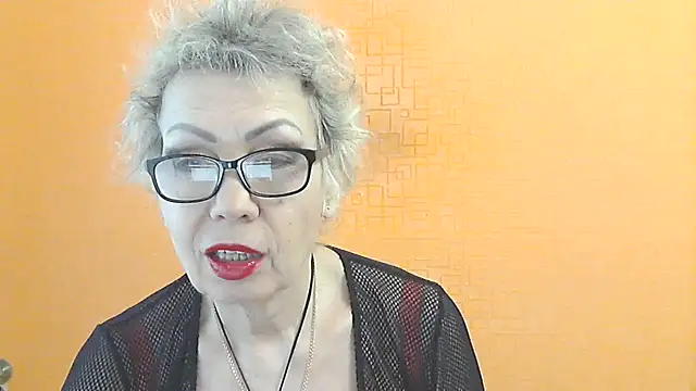 Snapshot of NessyJenixs chatting on 02/17/26, 09:06 NessyJenixs online show from 02/17/26, 09:06