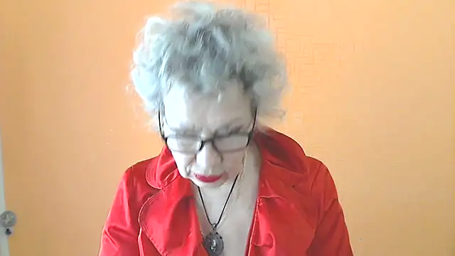 NessyJenixs online show from 04/23/26, 06:25