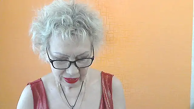 NessyJenixs online show from 05/24/26, 06:51