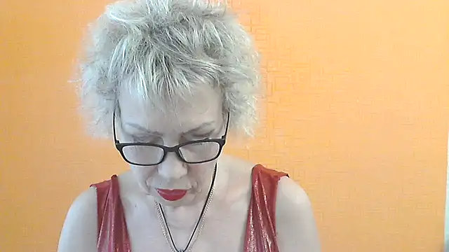 NessyJenixs online show from 06/06/26, 12:54