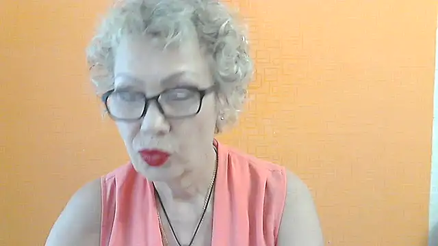 NessyJenixs online show from 06/29/26, 01:11