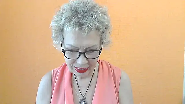 NessyJenixs online show from 07/01/26, 07:21