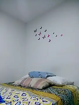 Tylerdrdn online show from 10/15/25, 07:14