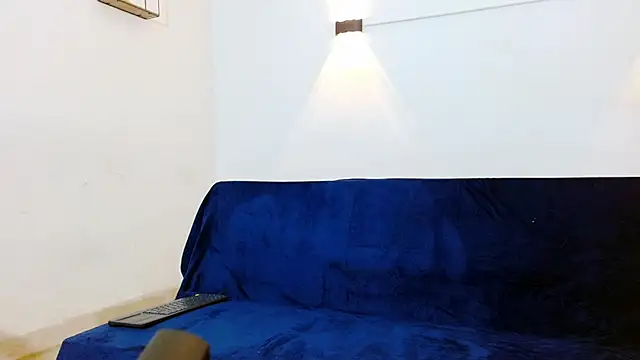 Tylerdrdn online show from 10/30/25, 08:53