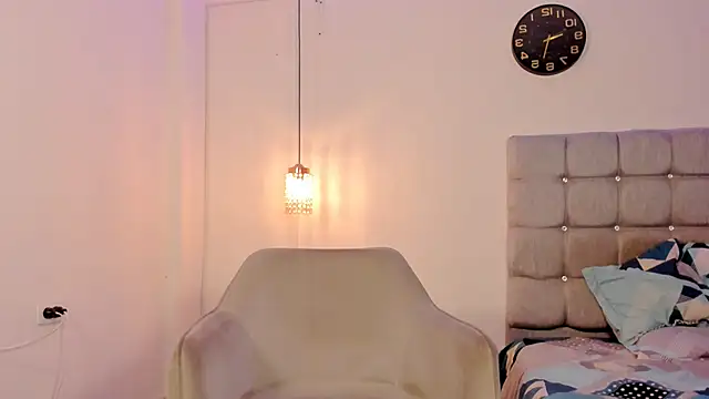 Tylerdrdn online show from 11/14/25, 07:07