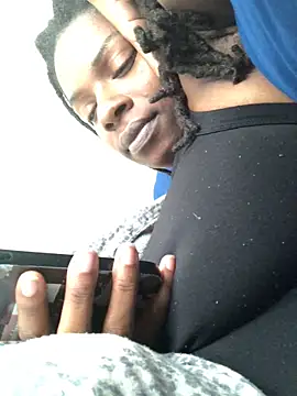 theprettysoles online show from 04/18/26, 12:31