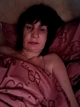 Laura Kiss online show from 04/20/26, 10:11