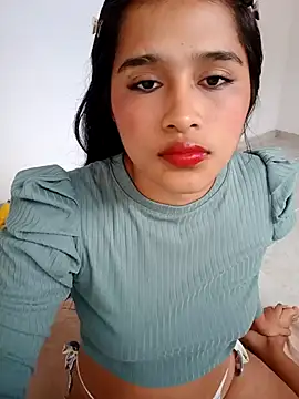 Morenalatina-hotsex online show from 02/23/26, 09:12