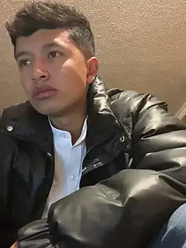 Snapshot of sebaxx8_ chatting on 02/09/25, 02:28 sebaxx8 online show from 02/09/25, 02:28